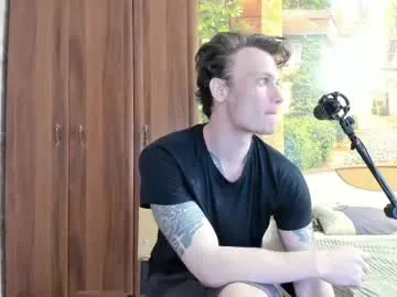 sareandrob – webcam model profile photo Image 14