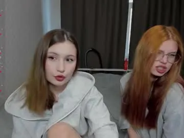 paulina_lux – webcam model profile photo Image 3