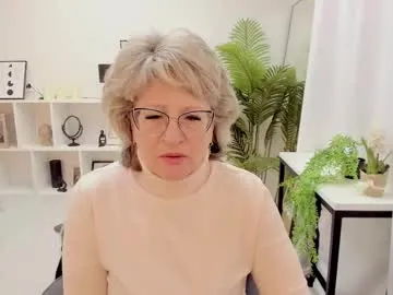 evelynblissful Image 6