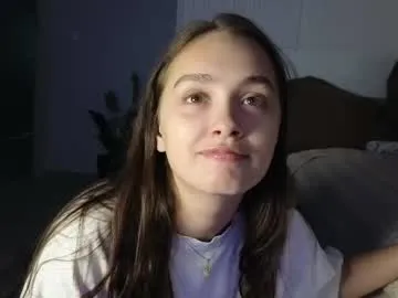 sareandrob – webcam model profile photo Image 18