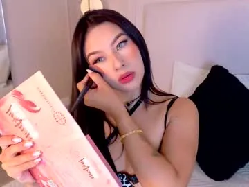 little_effy18_ chat room preview Image 5