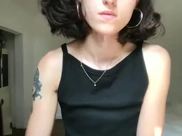 sherylov – webcam model profile photo Image 5