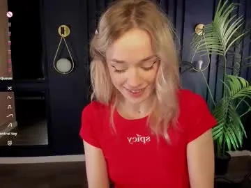 emily_valencia_1 – webcam model profile photo Image 16