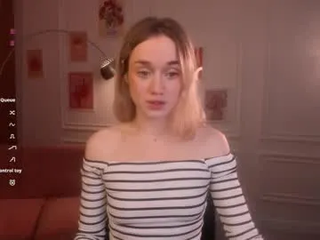 emily_valencia_1 – webcam model profile photo Image 19