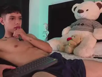 kelley_n_danny – webcam model profile photo Image 17