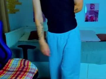 blonde_angel20 – webcam model profile photo Image 19