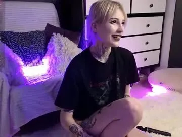 your_priya_77 chat room preview Image 13