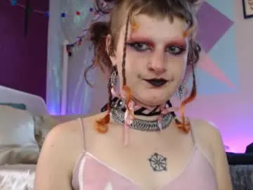 little_effy18_ chat room preview Image 7