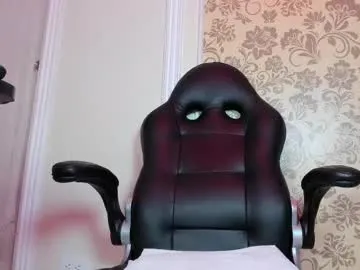 bridgetbottrell – webcam model profile photo Image 5