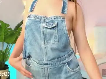 didiane_ chat room preview Image 10