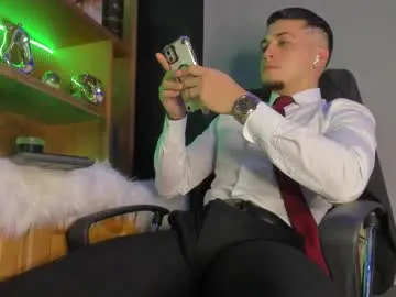 EmmaLush – webcam model profile photo Image 8