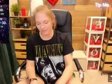 didiane_ chat room preview Image 2