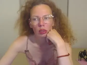 alicentity – webcam model profile photo Image 4