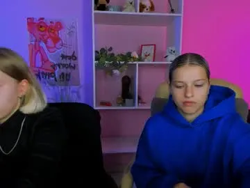 sigmasian – webcam model profile photo Image 6