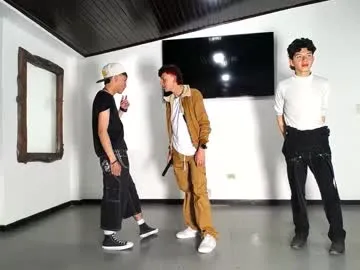 sarah_stonne_ chat room preview Image 15