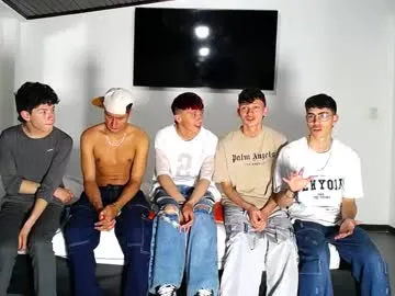 sarah_stonne_ chat room preview Image 16