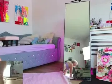 elisarosse_ chat room preview Image 18