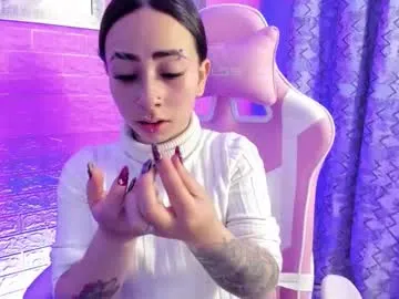 lila_cohen – webcam model profile photo Image 9