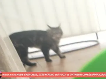 sladkoezka – webcam model profile photo Image 9