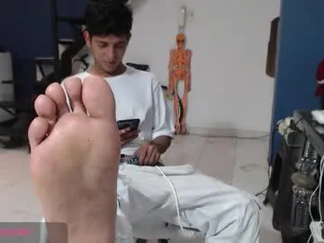 little_effy18_ chat room preview Image 17