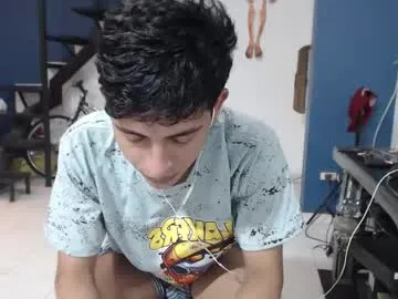 little_effy18_ chat room preview Image 6