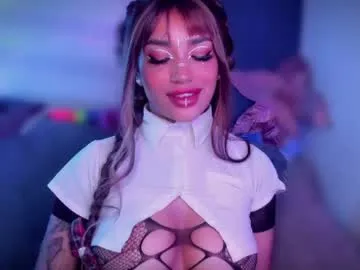 hazeeell – webcam model profile photo