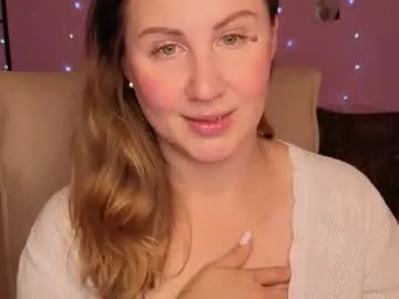 lustyfantasy – webcam model profile photo Image 10