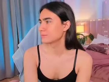 batari_giya – webcam model profile photo Image 18