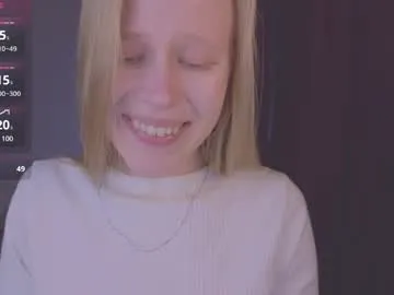 hihi_im_chloe Image 13