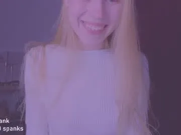 hihi_im_chloe Image 15