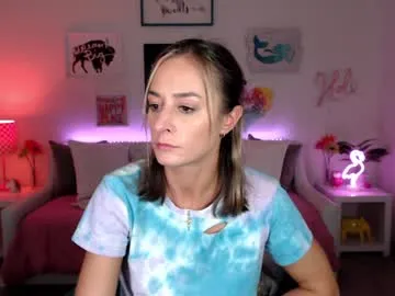 holihurricane chat room preview