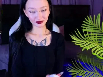 holly_berryy_ Image 2