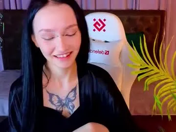 holly_berryy_ Image 7