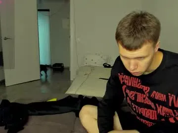 thifa2x – webcam model profile photo Image 14