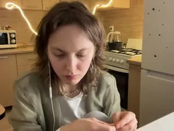 holydori – webcam model profile photo