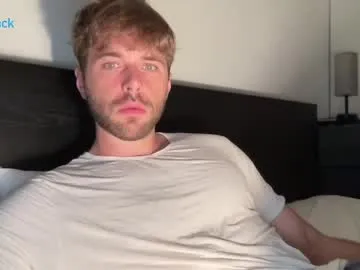 little_effy18_ chat room preview Image 18