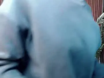 hottie_carlinexx chat room preview