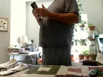 hottop_1981 chat room preview