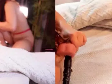 BombshellChasity chat room preview Image 10