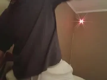 sareandrob – webcam model profile photo Image 13