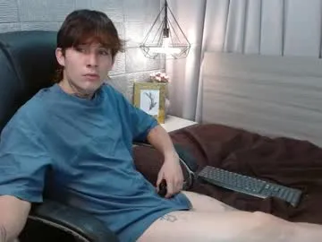 sareandrob – webcam model profile photo Image 11