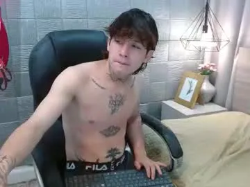 sareandrob – webcam model profile photo Image 7