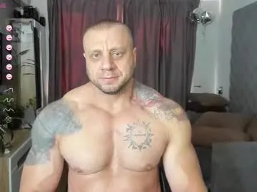 lucylia_ chat room preview Image 11