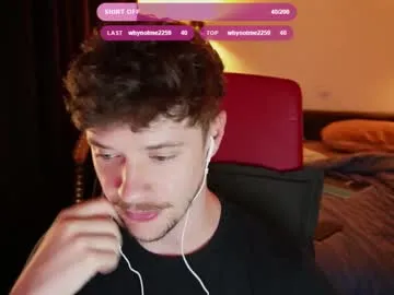 lunaquinn45 chat room preview Image 10