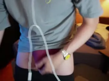 lunaquinn45 chat room preview Image 11