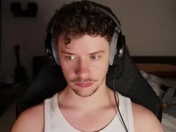 lunaquinn45 chat room preview Image 12