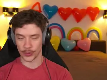 lunaquinn45 chat room preview Image 15