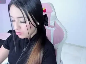 sareandrob – webcam model profile photo Image 7