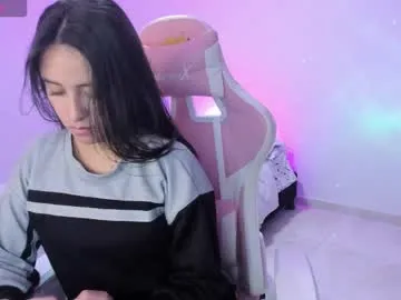 sareandrob – webcam model profile photo Image 9