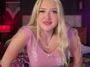 itslunaaaaa chat room preview